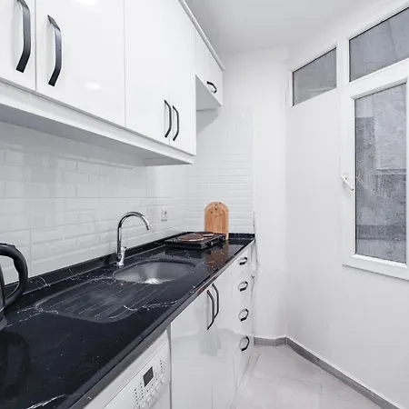 Cozy Flat In * İstanbul