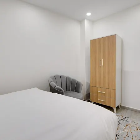 Cozy Flat In Istanbul شقة *