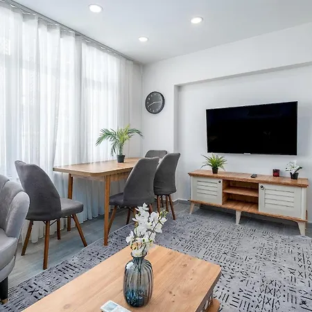 Cozy Flat In * 이스탄불